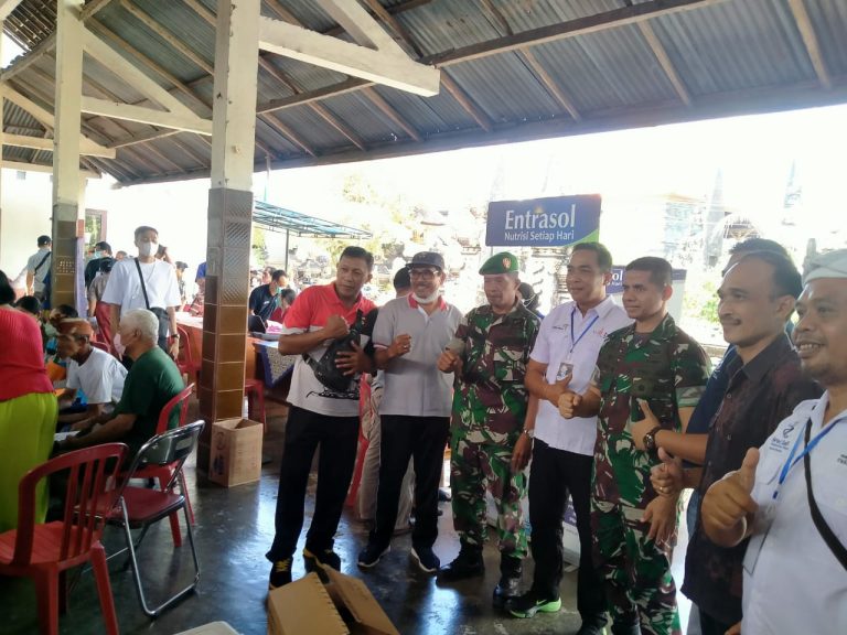1. Letkol Armen Hadiri Baksos HUT Forkom Dewi