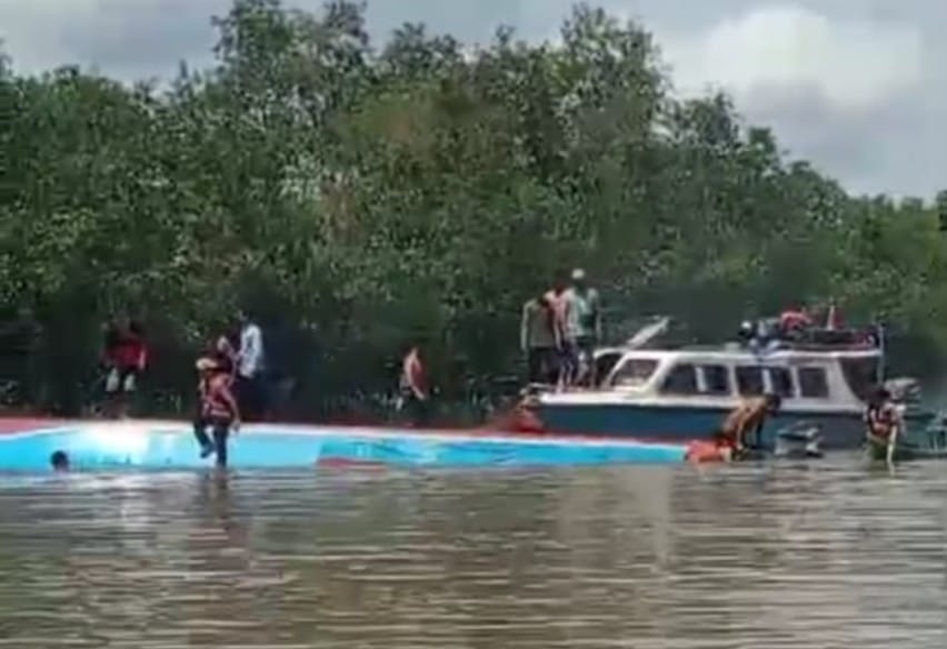 Foto: Speedboat Iksa Express sedang dalam perjalanan dari Pulau Tias menuju Tanjung Selor Kecelakaan