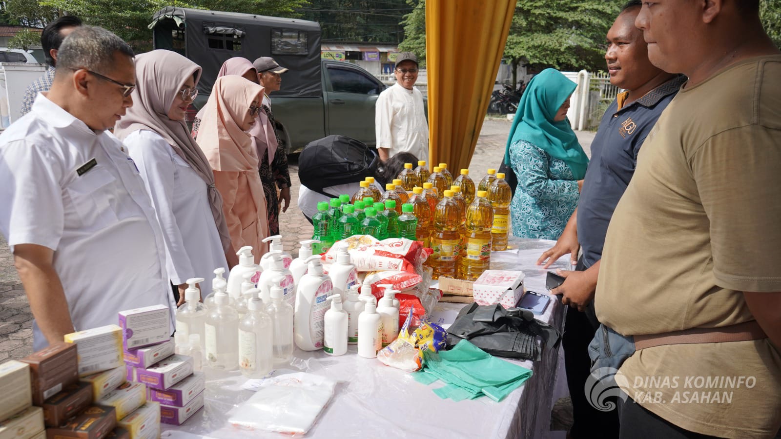Pemerintah Kabupaten Asahan melalui Dinas Ketahanan Pangan menggelar Gerakan Pangan Murah (GPM) untuk menstabilkan pasokan dan harga pangan menjelang Bulan Suci Ramadhan 1446H/2025M di Halaman Kantor Dinas Ketapang, Rabu (26/02/2025).