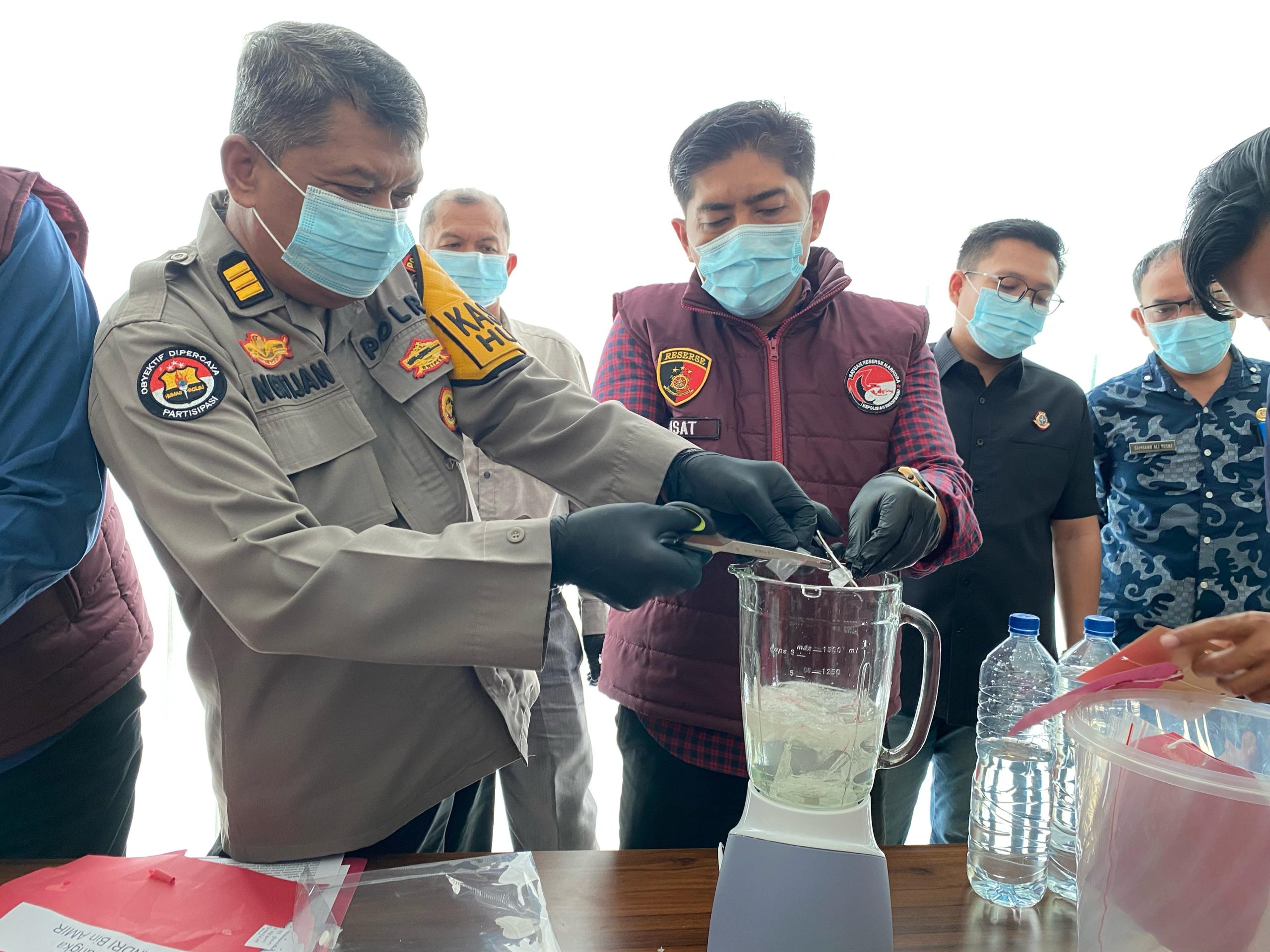 Sat Resnarkoba Polres Berau Melakukan Pemusnahan barang bukti sabu seberat 242,03 gram